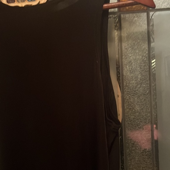 Basic black fitted classic Network maxi dress simple but well made - Picture 4 of 4